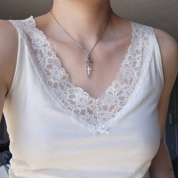 Gothic cross necklace with a small silver chain ✦ medieval chainmaille necklace - Picture 4 of 9